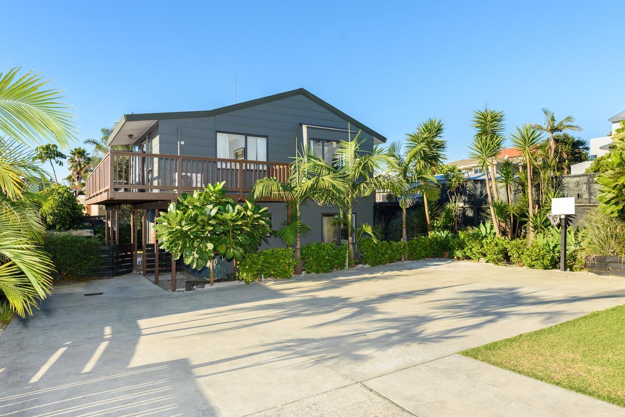 Convenient Family Bach With Easy Access To Blake Park The Beach And Downtown Mount Maunganui Ngoại thất bức ảnh